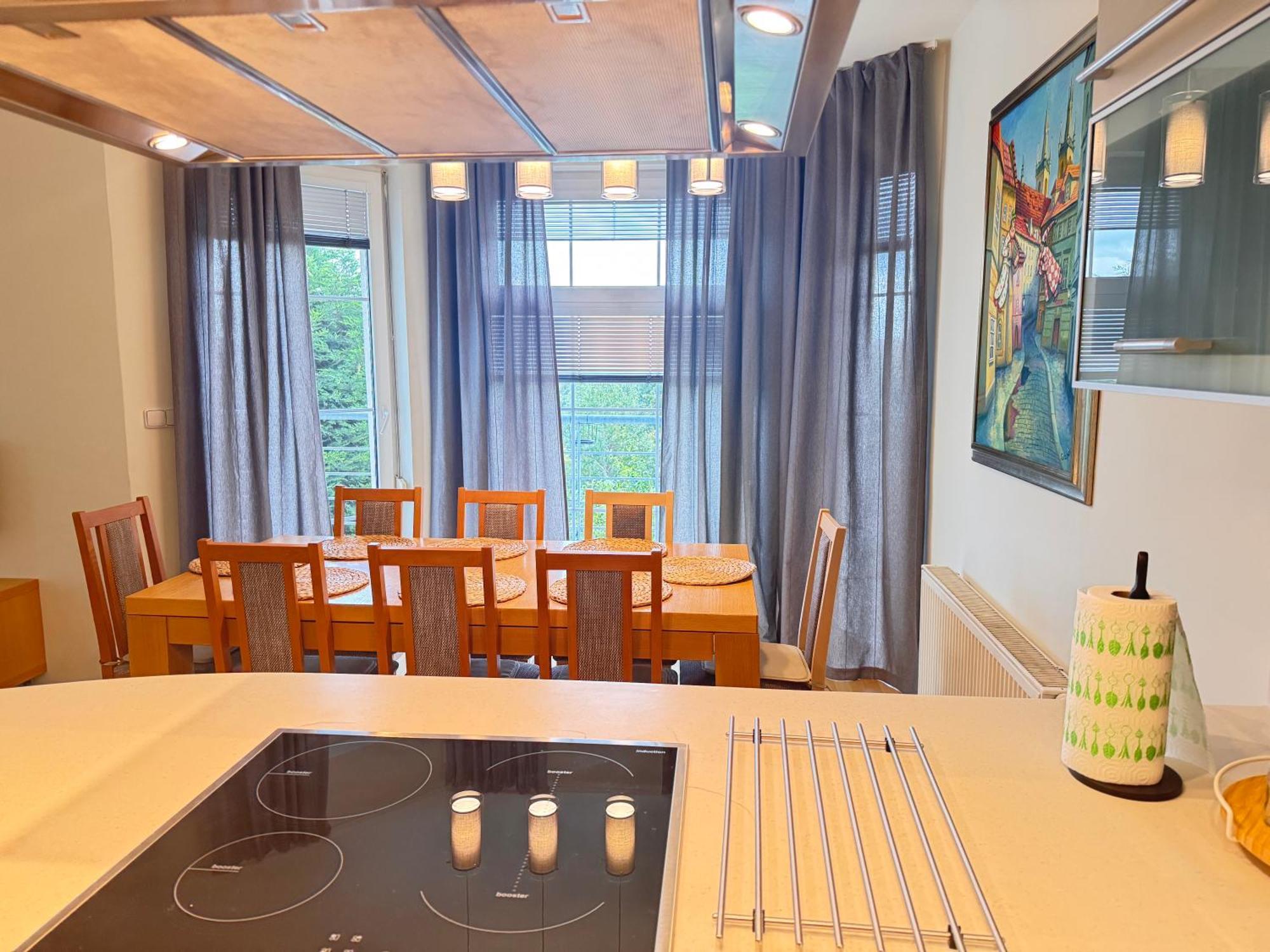 Diamondvilla, 4 Bedroom Apartment, Garden & Spa Прага Экстерьер фото