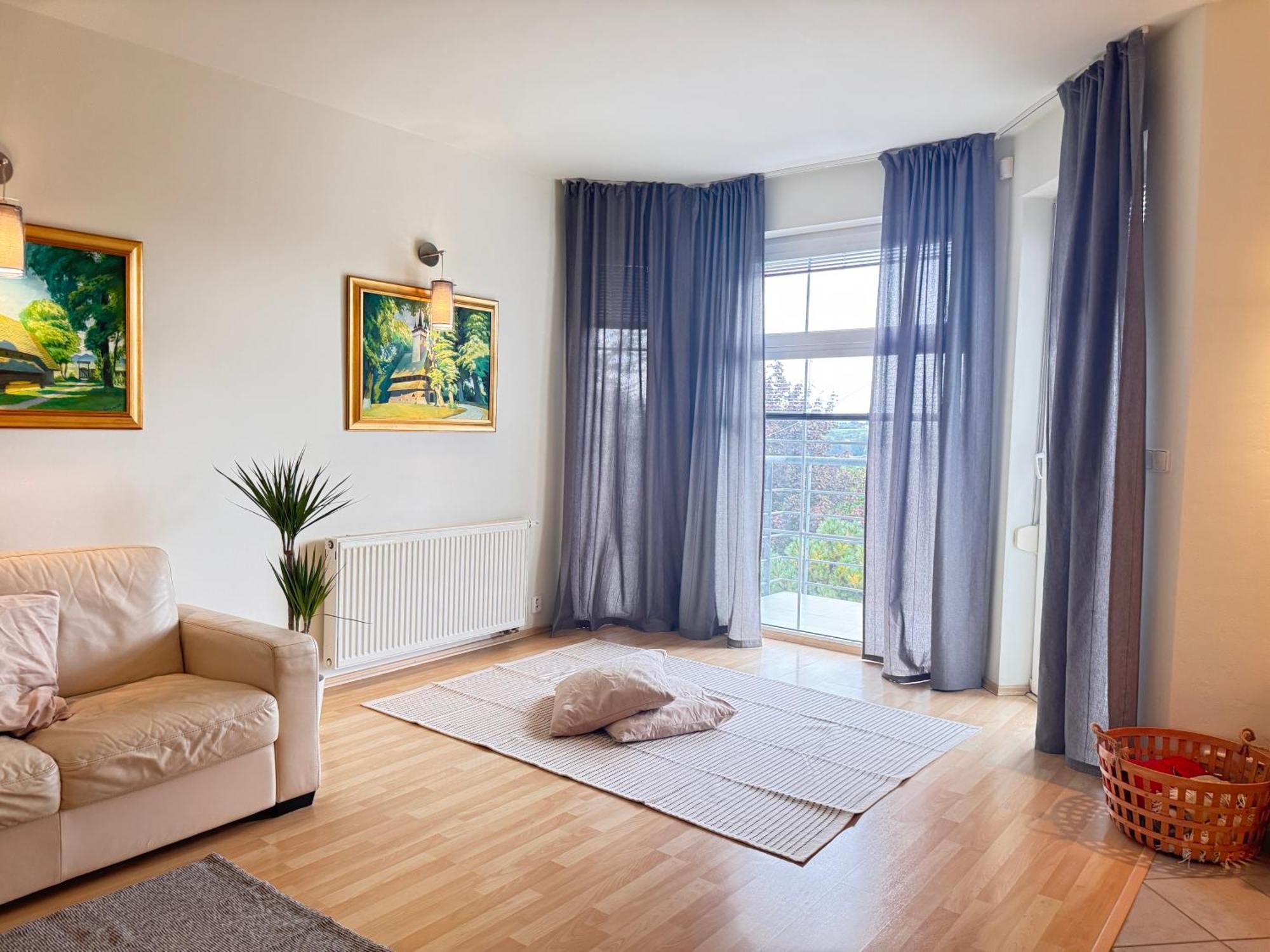 Diamondvilla, 4 Bedroom Apartment, Garden & Spa Прага Экстерьер фото