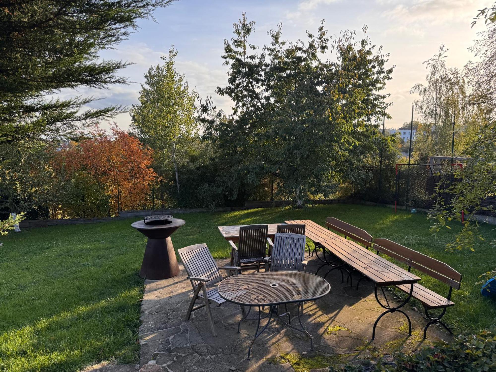 Diamondvilla, 4 Bedroom Apartment, Garden & Spa Прага Экстерьер фото